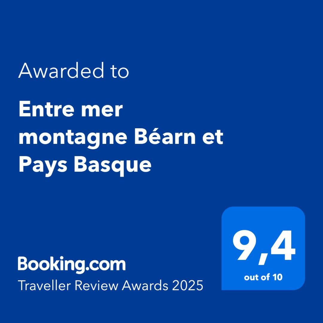 Entre Mer Montagne Bearn Et Pays Basque Orthez Bagian luar foto